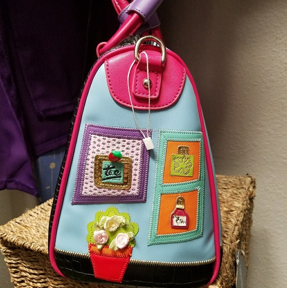 Purse - Picture 2 of 3